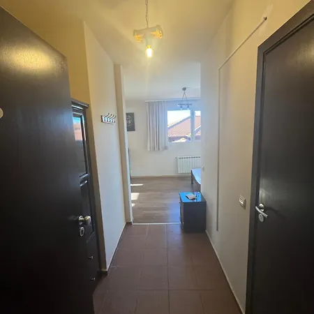 דירה Royal Towers - 153 *