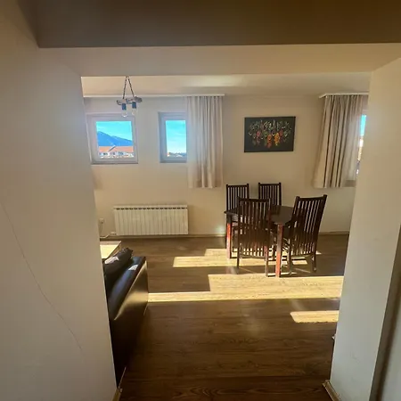 דירה Royal Towers - 153 *