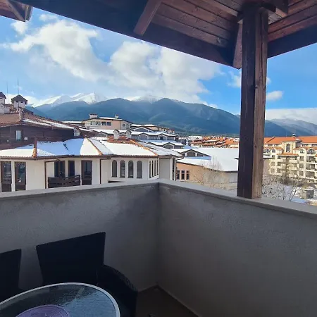 Royal Towers - 153 Apartment