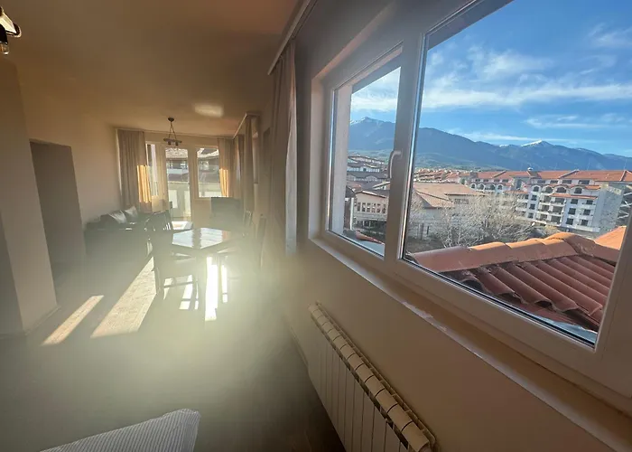 Royal Towers - 153 *